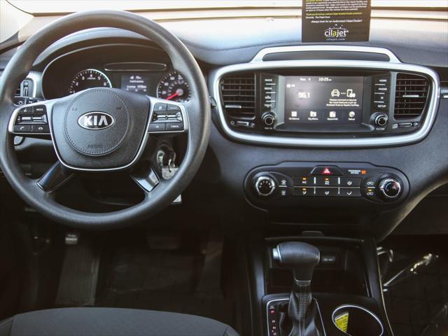 used 2020 Kia Sorento car, priced at $17,331