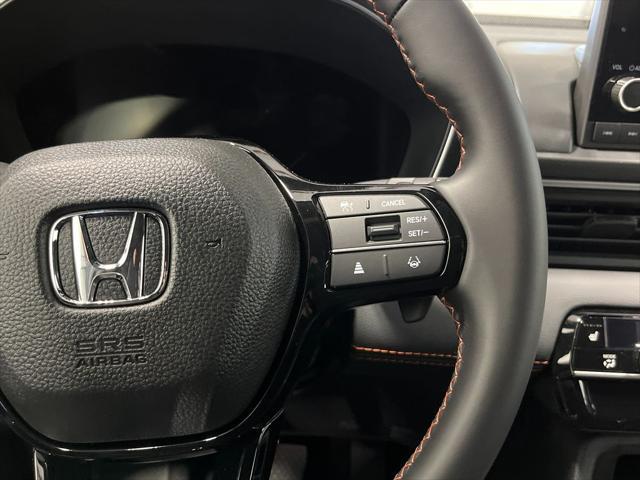new 2025 Honda Pilot car, priced at $44,205