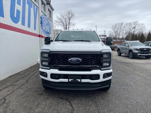 new 2025 Ford F-350 car, priced at $62,530