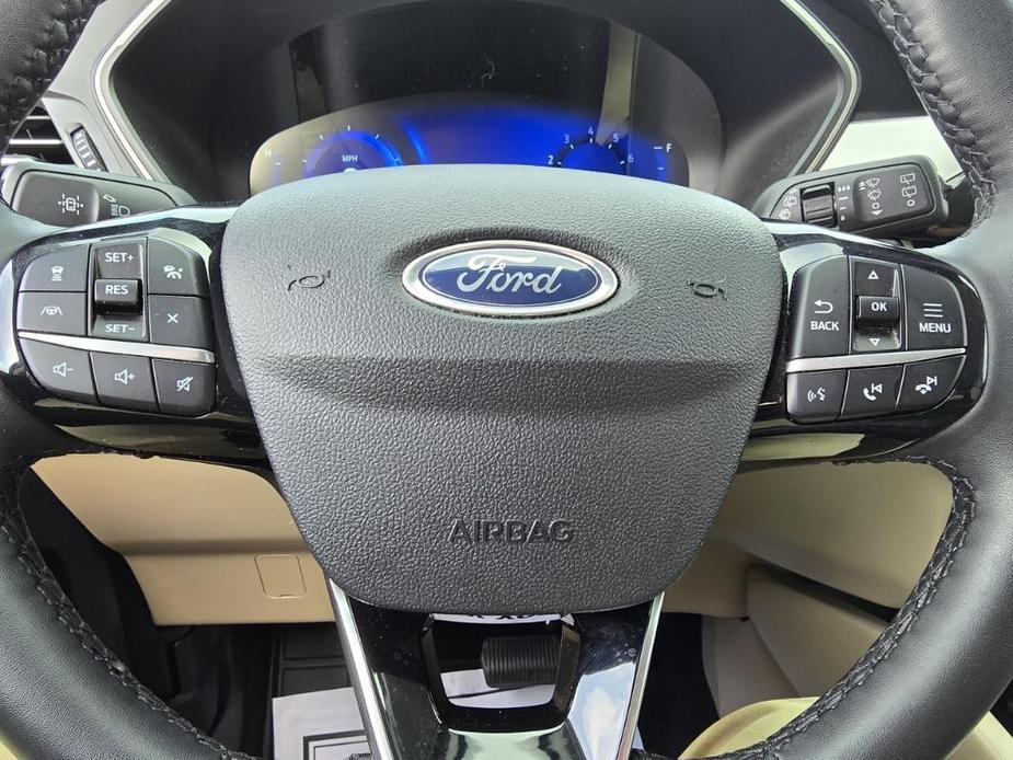 used 2022 Ford Escape car, priced at $27,935