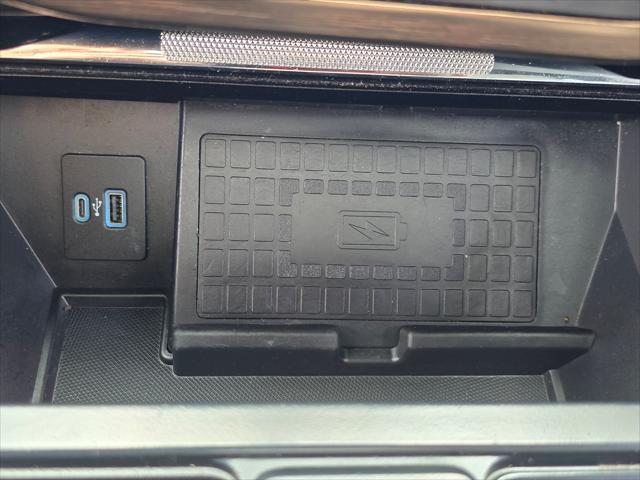 used 2022 Ford F-150 Lightning car