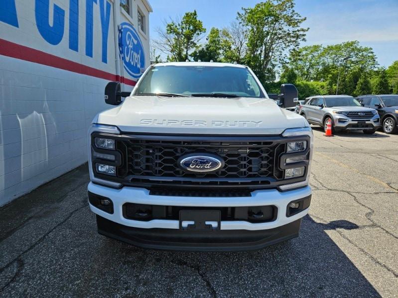 new 2024 Ford F-350 car, priced at $61,800