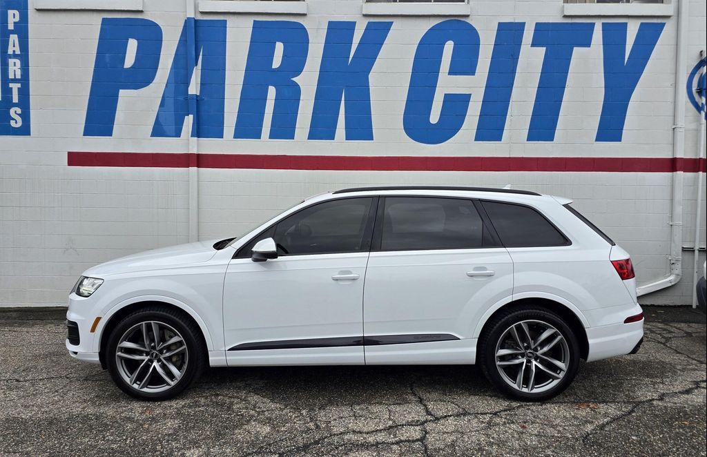 used 2018 Audi Q7 car, priced at $20,880