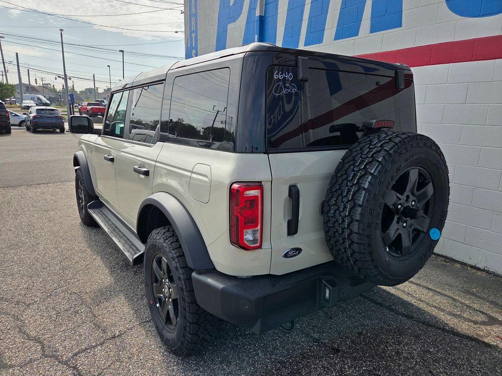 new 2025 Ford Bronco car, priced at $48,730