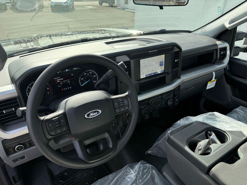 new 2025 Ford F-250 car, priced at $51,448