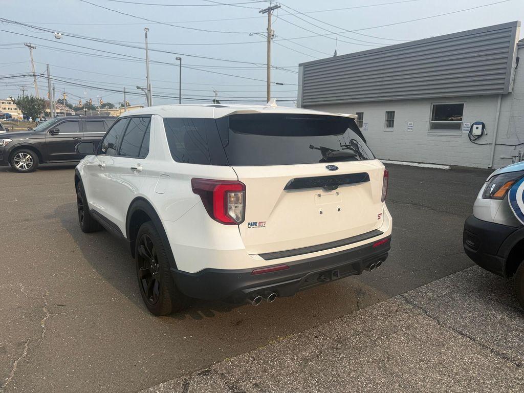 used 2022 Ford Explorer car