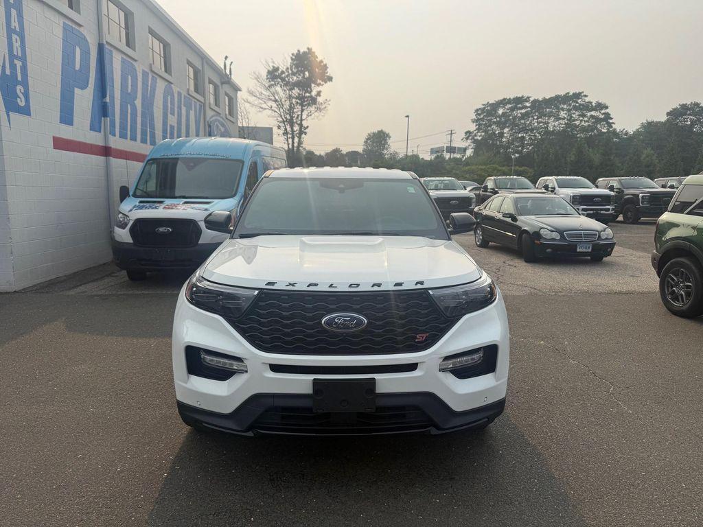 used 2022 Ford Explorer car