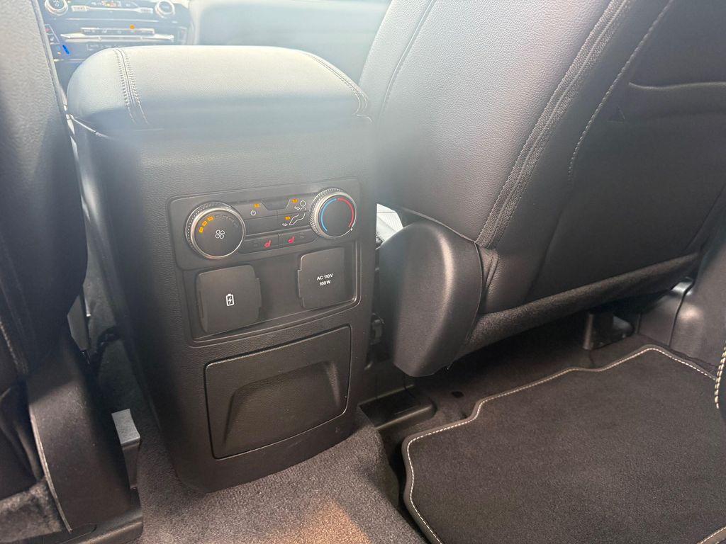 used 2022 Ford Explorer car