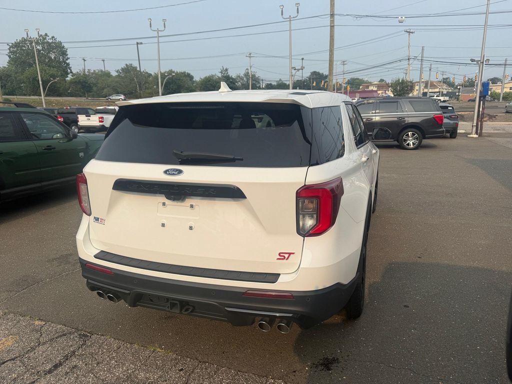 used 2022 Ford Explorer car