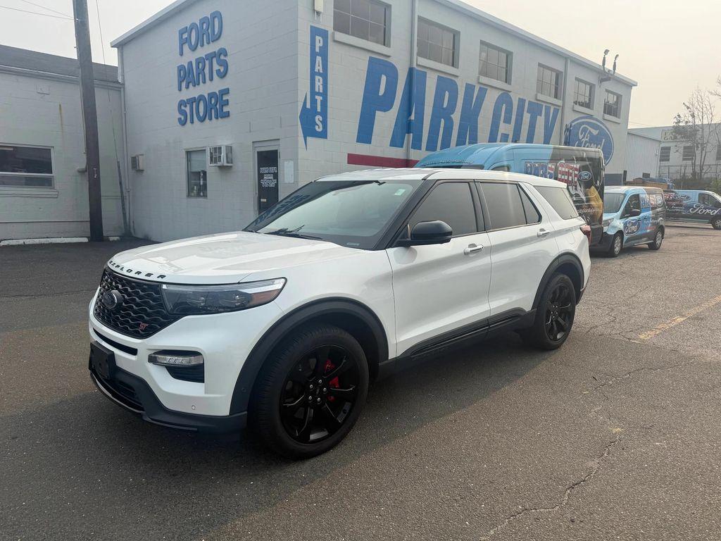 used 2022 Ford Explorer car