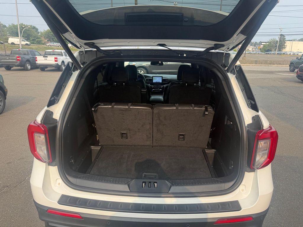 used 2022 Ford Explorer car