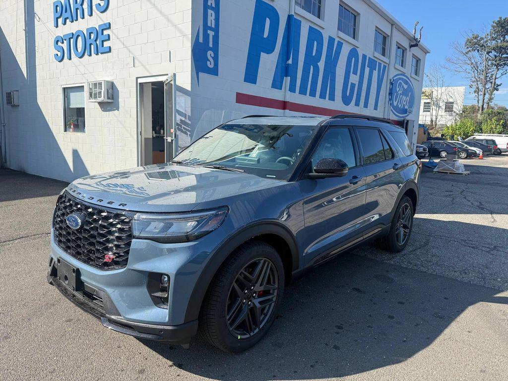 new 2025 Ford Explorer car, priced at $61,240