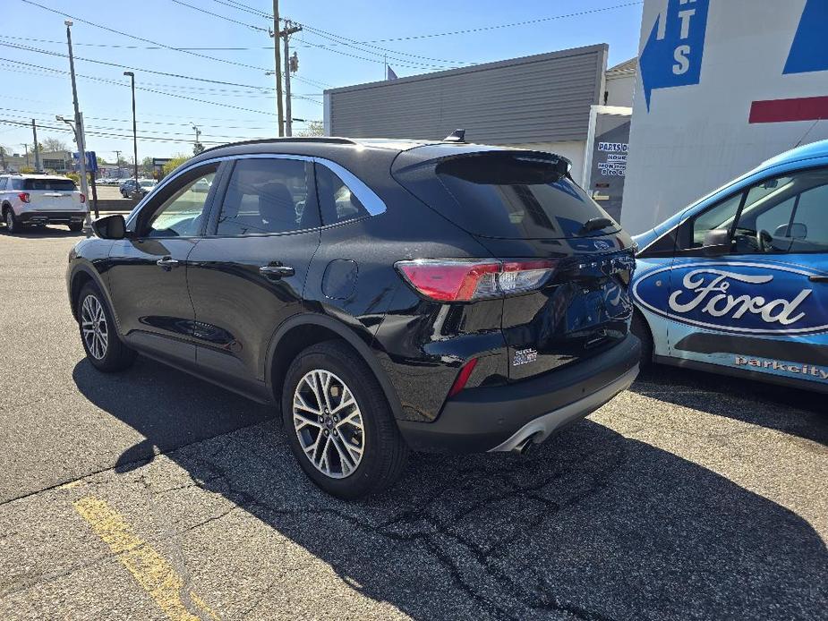 used 2022 Ford Escape car, priced at $25,990