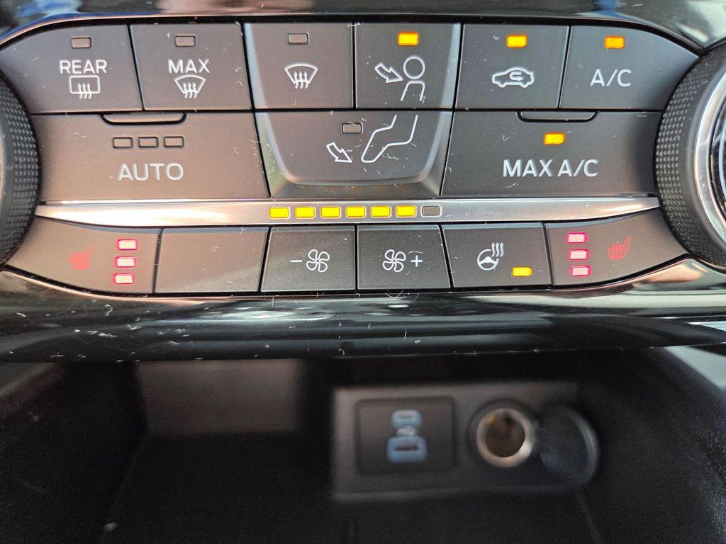 used 2022 Ford Escape car, priced at $22,999