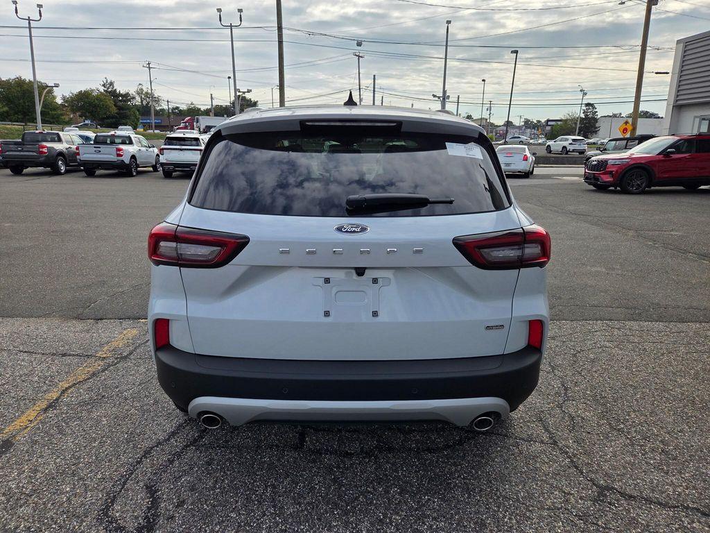 new 2025 Ford Escape PHEV car, priced at $32,520
