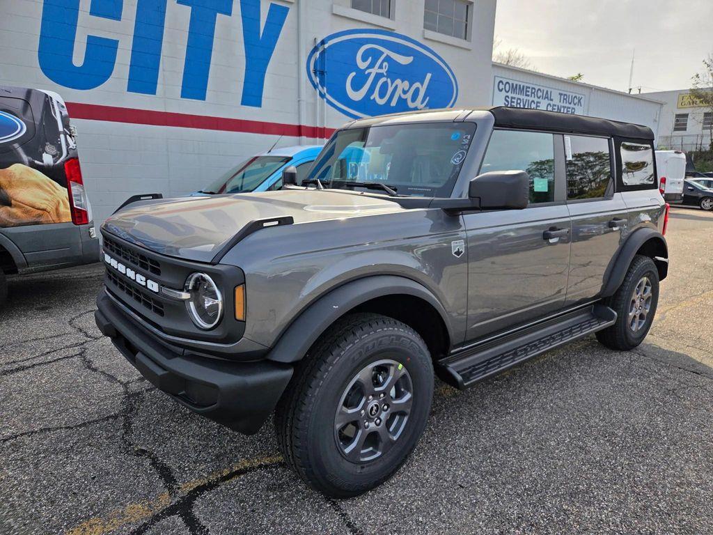 new 2025 Ford Bronco car, priced at $45,965