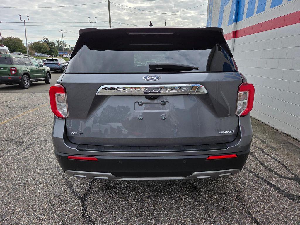 used 2022 Ford Explorer car
