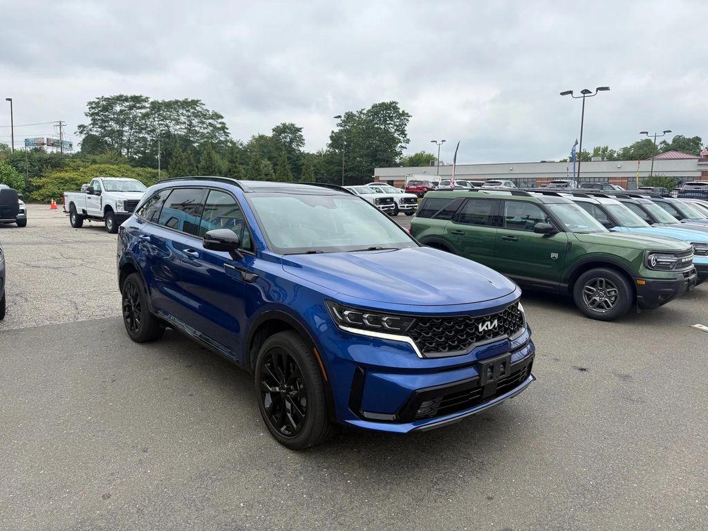 used 2022 Kia Sorento car, priced at $28,385