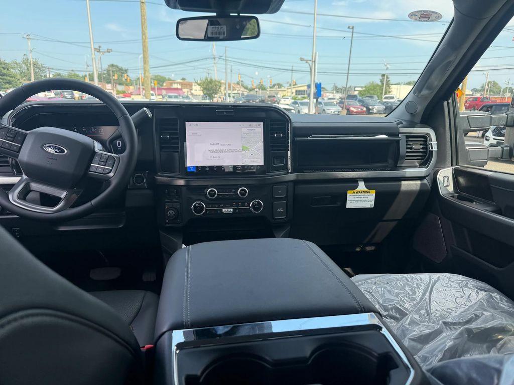 new 2025 Ford F-250 car, priced at $77,274