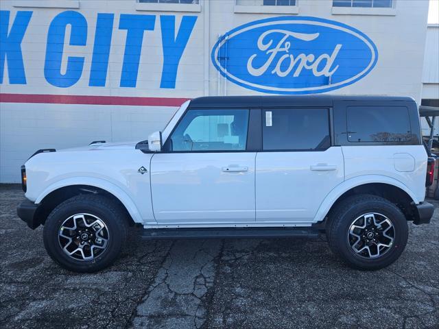 new 2024 Ford Bronco car, priced at $53,140