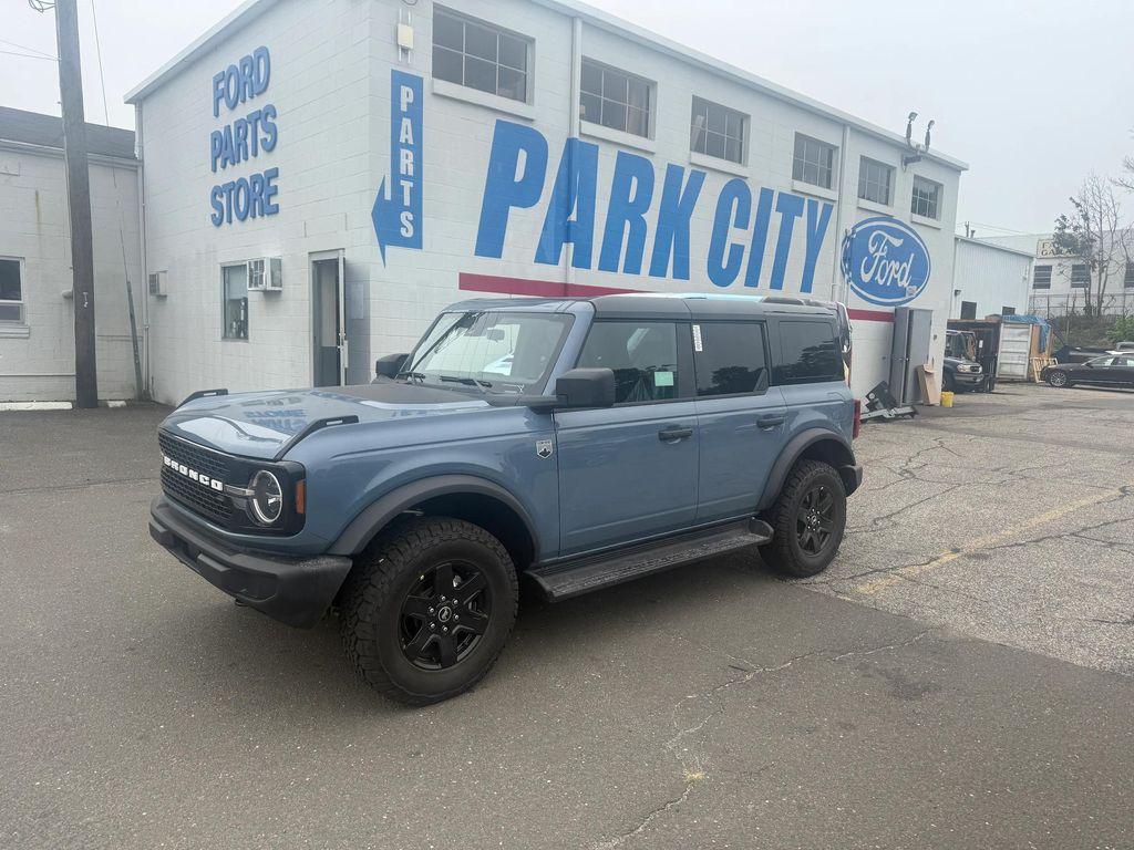 new 2025 Ford Bronco car, priced at $51,907