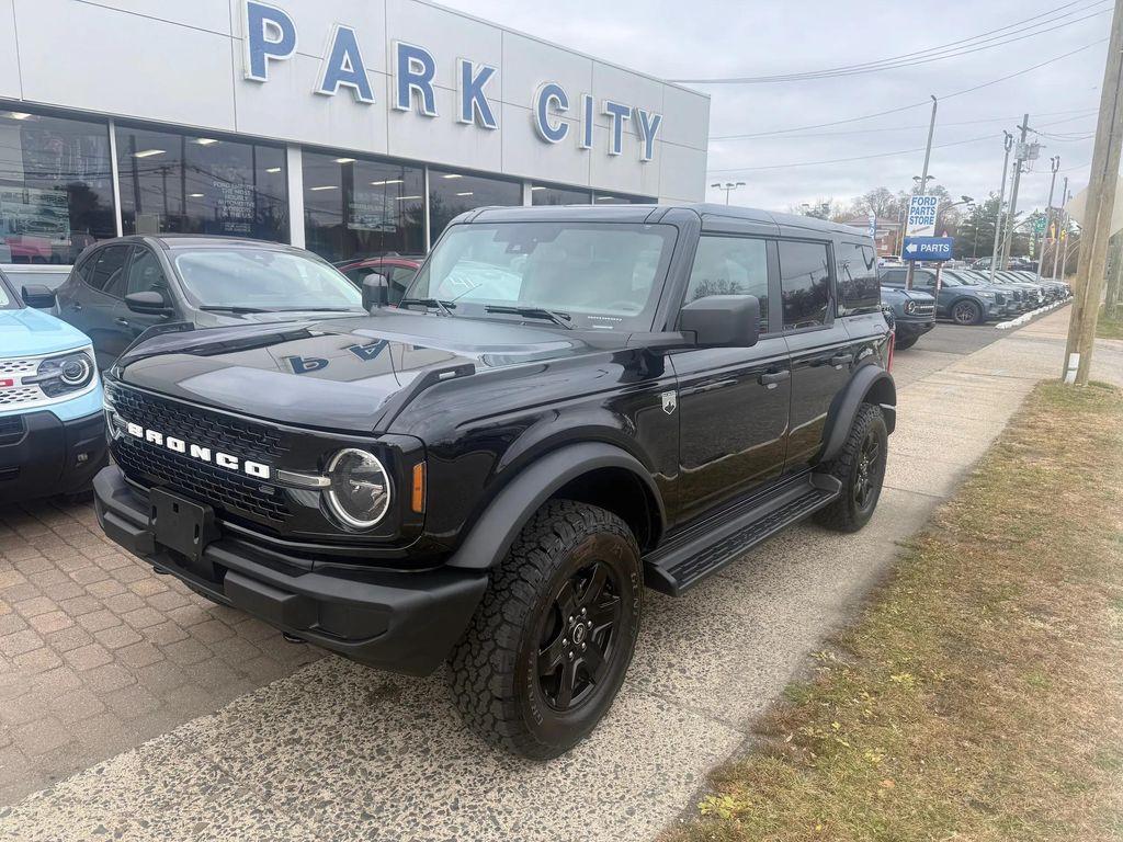 used 2025 Ford Bronco car