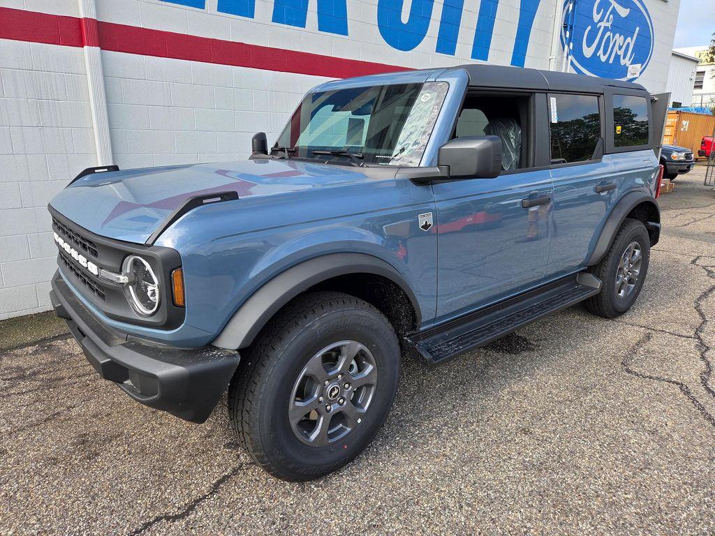 new 2025 Ford Bronco car, priced at $48,355