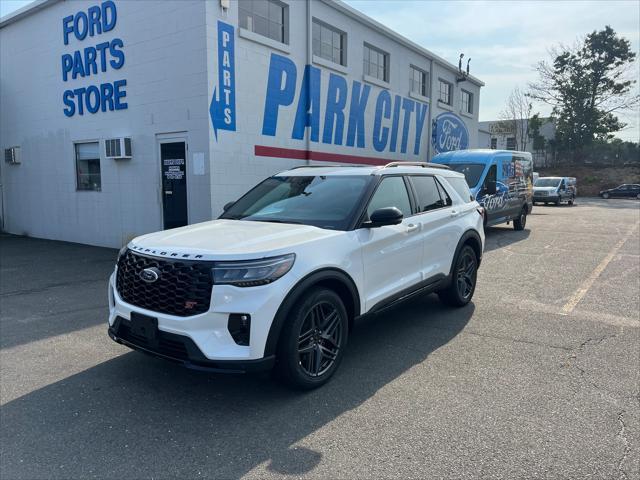 new 2025 Ford Explorer car, priced at $59,705