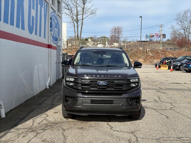 new 2025 Ford Expedition Max car, priced at $75,300