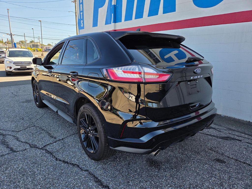 used 2021 Ford Edge car, priced at $22,999