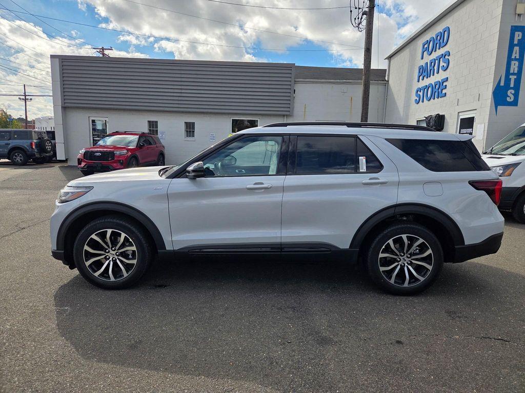 new 2026 Ford Explorer car, priced at $50,065
