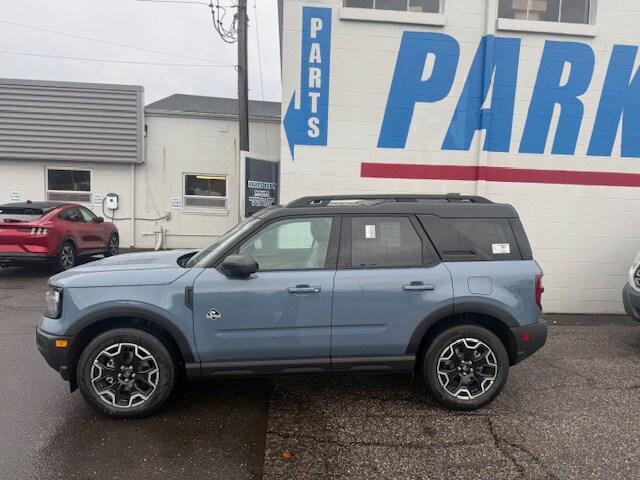 new 2025 Ford Bronco Sport car, priced at $41,900