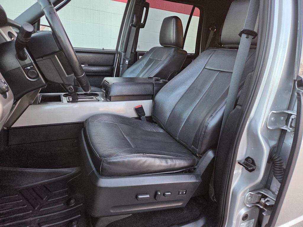 used 2017 Ford Expedition car, priced at $17,995