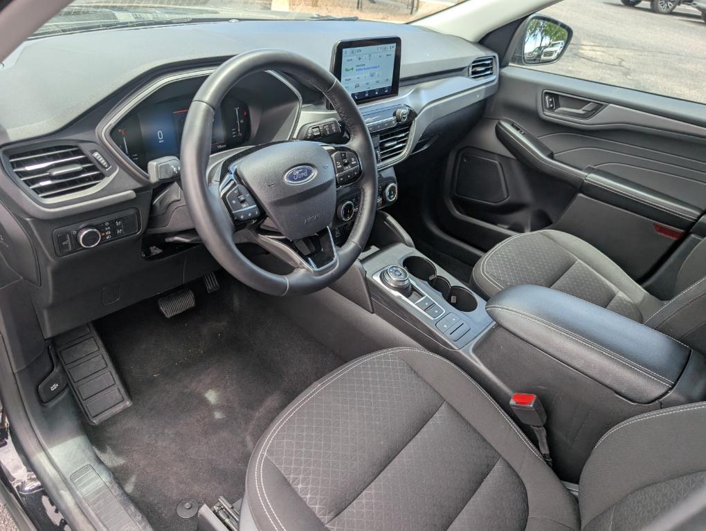 used 2024 Ford Escape car, priced at $25,754