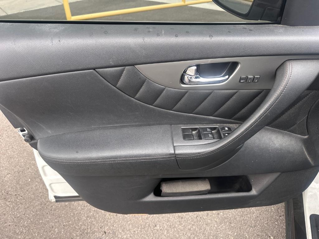 used 2011 INFINITI FX35 car, priced at $14,391