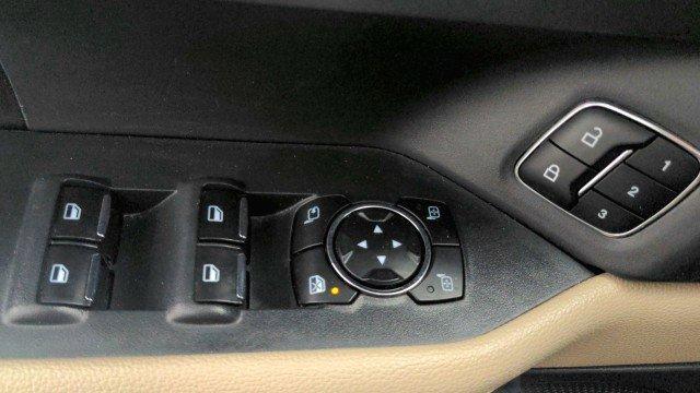 used 2023 Ford Expedition car, priced at $45,991