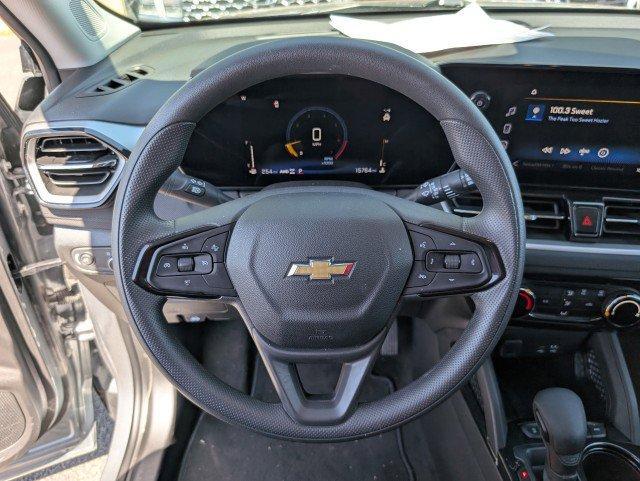 used 2025 Chevrolet TrailBlazer car, priced at $27,595