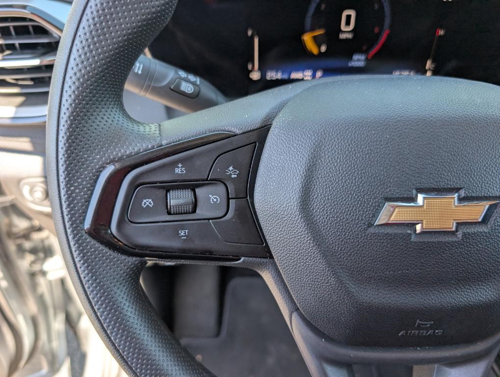 used 2025 Chevrolet TrailBlazer car, priced at $25,996