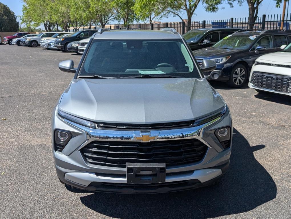 used 2025 Chevrolet TrailBlazer car, priced at $25,996