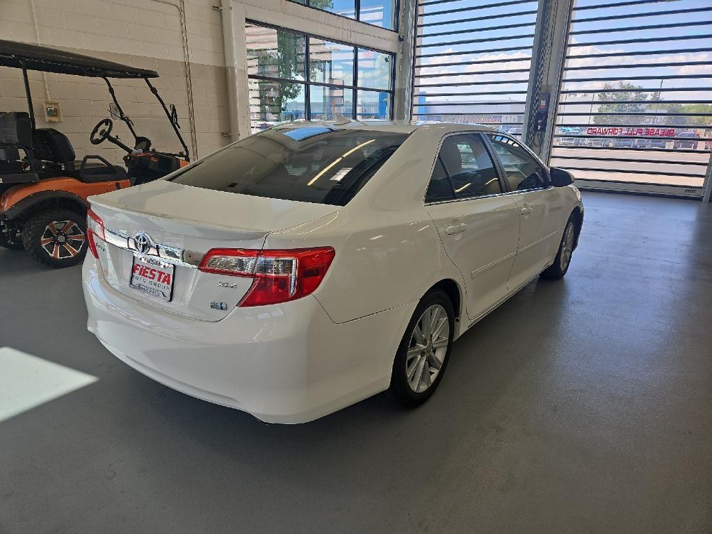 used 2013 Toyota Camry Hybrid car, priced at $13,991