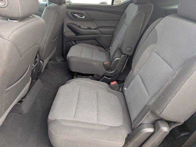 used 2023 Chevrolet Traverse car, priced at $35,992