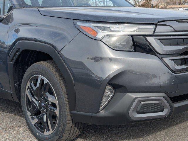 new 2025 Subaru Forester car, priced at $40,167