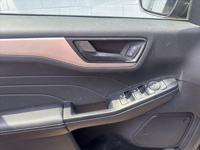 used 2022 Ford Escape car, priced at $23,405
