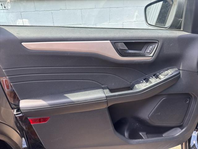 used 2022 Ford Escape car, priced at $23,405