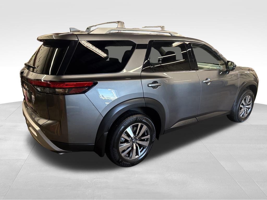 used 2024 Nissan Pathfinder car, priced at $38,221