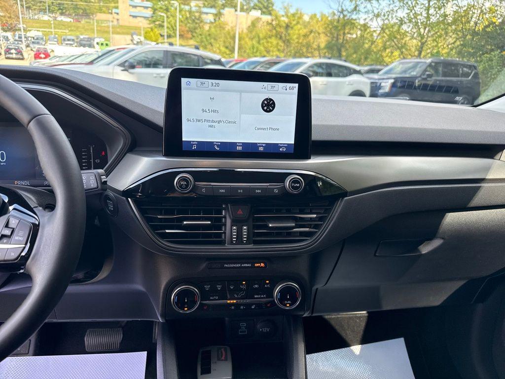 used 2023 Ford Escape car, priced at $23,984