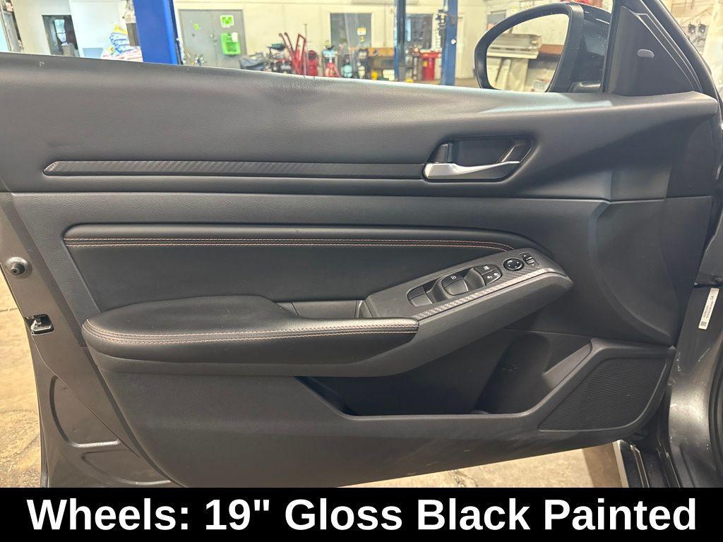 used 2022 Nissan Altima car, priced at $21,375