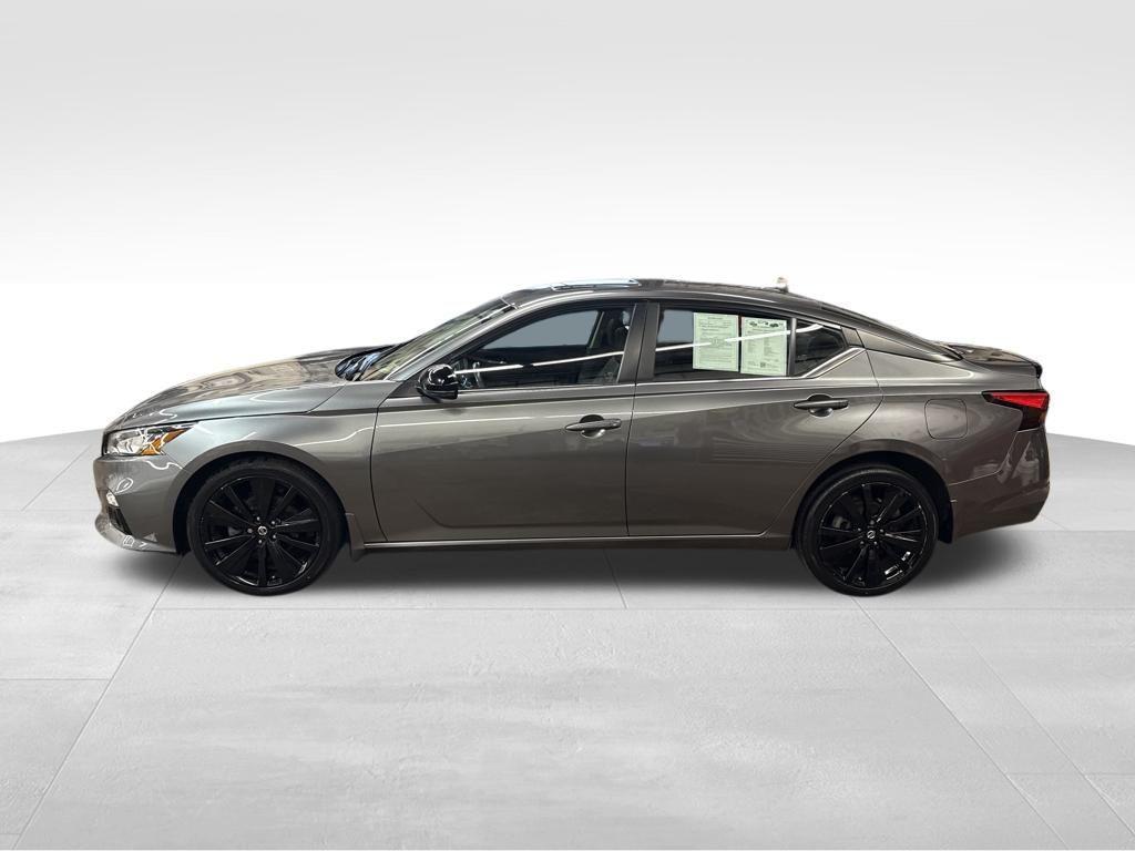 used 2022 Nissan Altima car, priced at $21,375
