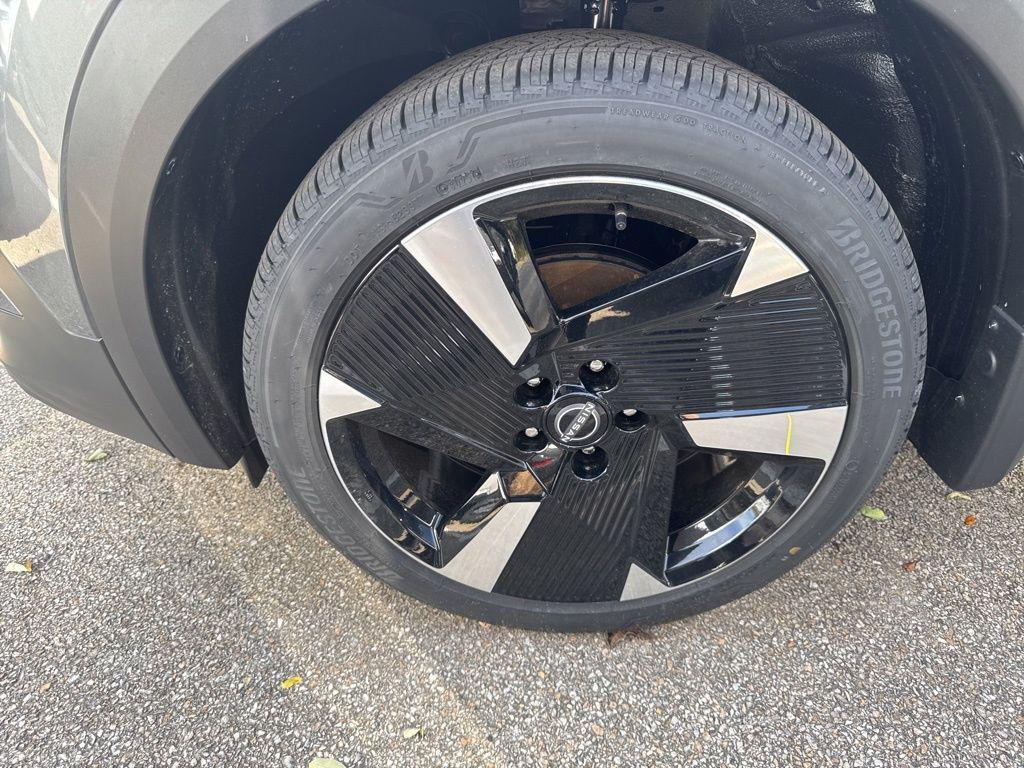 new 2026 Nissan Kicks car, priced at $31,181