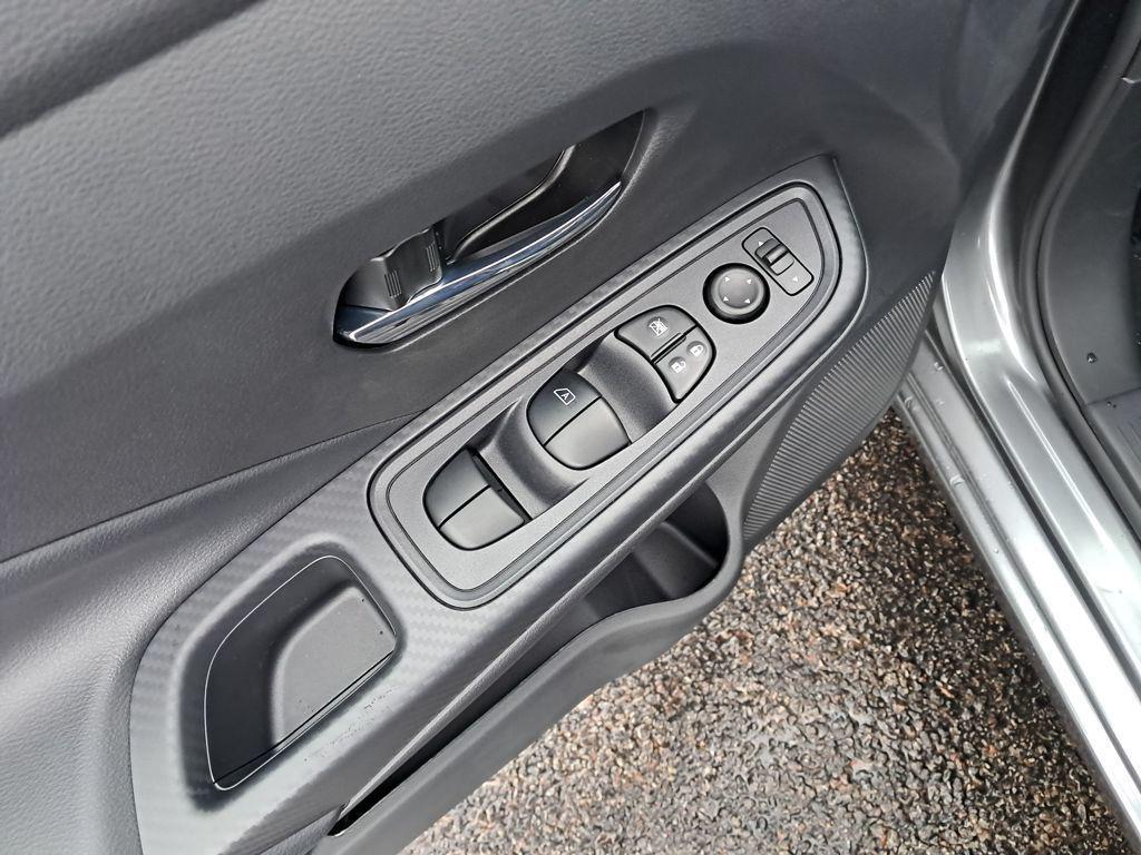 new 2025 Nissan Versa car, priced at $19,693